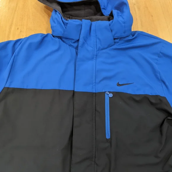 Men's Nike reversible Jacket - Picture 2 of 7